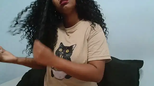 Snapshot of Angel_tammy chatting on October 1, 2025, 5:34 am Angel tammy online show from October 1, 2025, 5:34 am