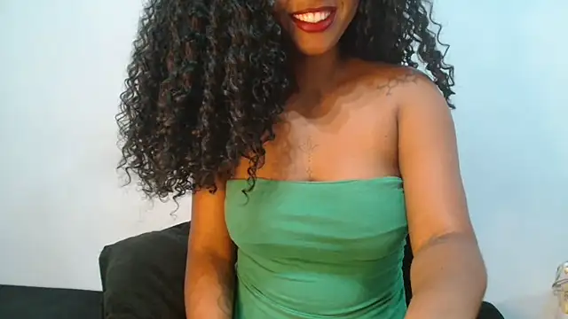 Snapshot of Angel_tammy chatting on October 9, 2025, 6:36 am Angel tammy online show from October 9, 2025, 6:36 am