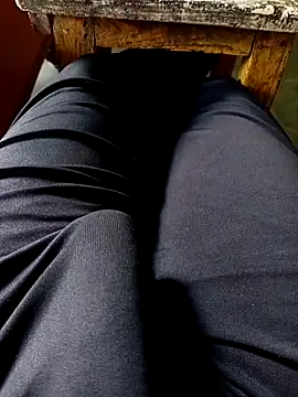 A-1PLAYBOY0 online show from September 21, 2025, 2:39 am