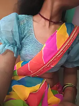 Snapshot of Eshna_Dabral chatting on September 23, 2025, 2:35 pm Eshna Dabral online show from September 23, 2025, 2:35 pm