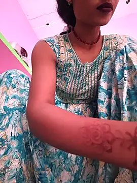 Snapshot of Eshna_Dabral chatting on October 12, 2025, 2:02 am Eshna Dabral online show from October 12, 2025, 2:02 am