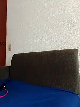 dulcewitch online show from October 1, 2025, 1:59 pm