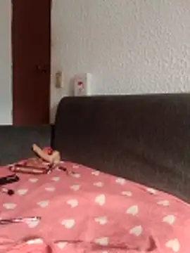 dulcewitch online show from February 2, 2026, 7:13 pm