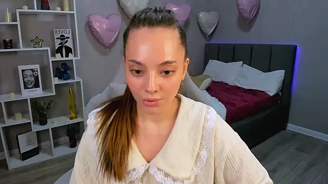 Snapshot of MelanieAlves chatting on February 27, 2026, 6:08 pm MelanieAlves online show from February 27, 2026, 6:08 pm