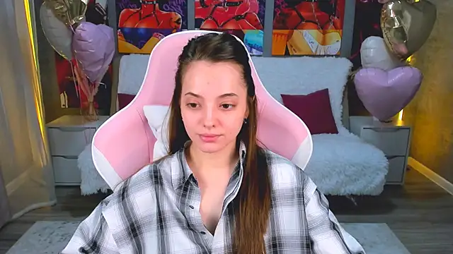 Snapshot of MelanieAlves chatting on February 20, 2026, 1:24 pm MelanieAlves online show from February 20, 2026, 1:24 pm