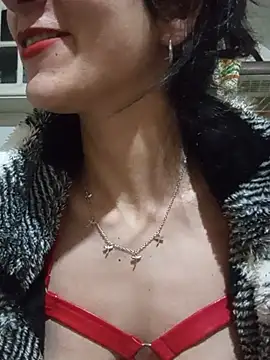 Camilitah online show from July 18, 2026, 5:49 am
