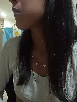 Camilitah online show from July 28, 2026, 5:37 am
