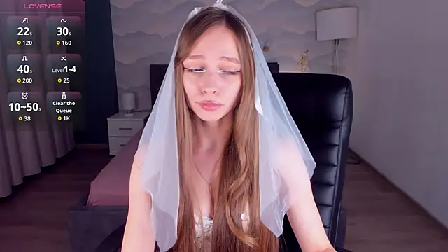 Amy Waynee online show from October 30, 2025, 10:06 pm