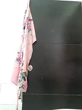 Yuli Mars online show from October 27, 2025, 4:19 pm