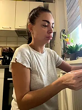 Snapshot of Anna_Nobel chatting on October 29, 2025, 5:28 am Anna Nobel online show from October 29, 2025, 5:28 am