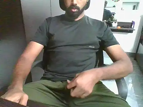 Snapshot of Periyakunji69 chatting on January 11, 2026, 5:14 am Periyakunji69 online show from January 11, 2026, 5:14 am