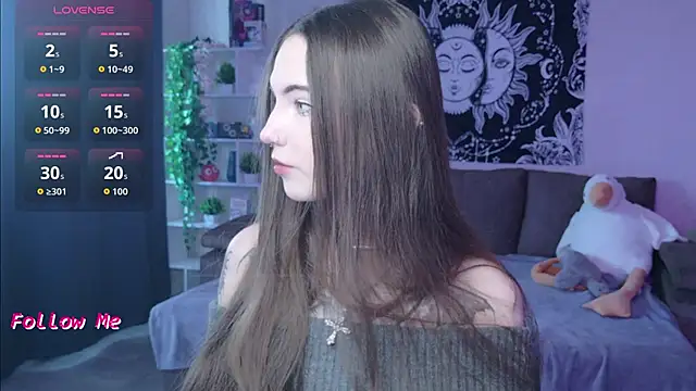 Snapshot of naugghtynikki chatting on October 6, 2025, 4:13 am naugghtynikki online show from October 6, 2025, 4:13 am