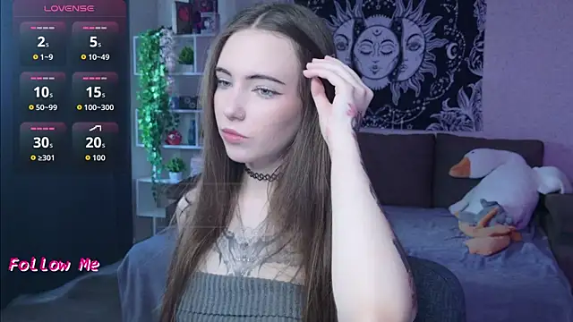 Snapshot of naugghtynikki chatting on October 14, 2025, 4:35 am naugghtynikki online show from October 14, 2025, 4:35 am