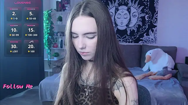 Snapshot of naugghtynikki chatting on October 18, 2025, 4:25 am naugghtynikki online show from October 18, 2025, 4:25 am