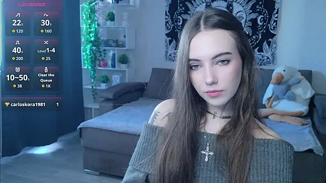 Snapshot of naugghtynikki chatting on September 19, 2025, 5:11 am naugghtynikki online show from September 19, 2025, 5:11 am