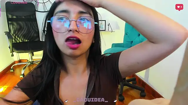 Snapshot of _Orquidea_ chatting on February 23, 2026, 7:47 pm Orquidea online show from February 23, 2026, 7:47 pm