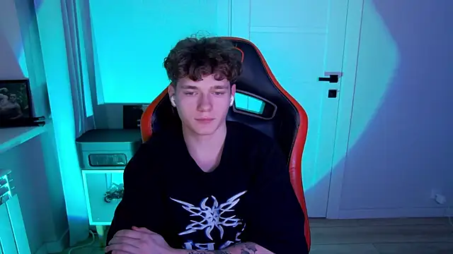 DanyDavis online show from January 16, 2026, 1:37 pm