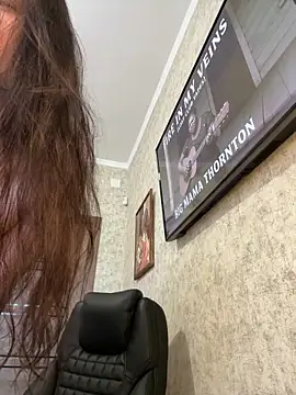 MariannaSida online show from April 17, 2026, 7:44 am