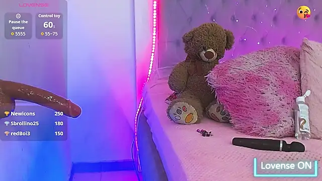 Snapshot of Rihanna_Flex chatting on October 6, 2025, 2:24 am Rihanna Flex online show from October 6, 2025, 2:24 am