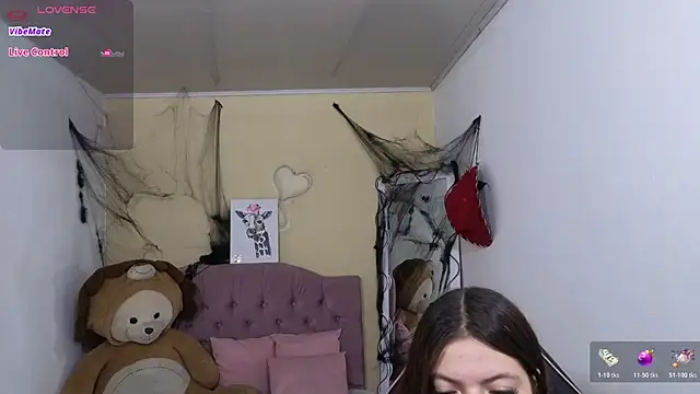 kissy tay online show from October 28, 2025, 11:31 am