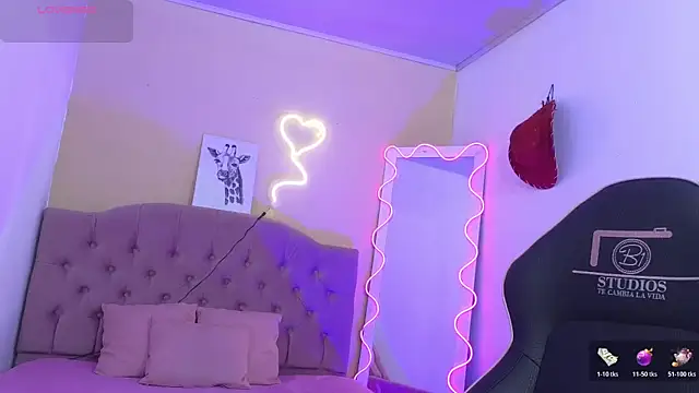 kissy tay online show from October 19, 2025, 11:35 am