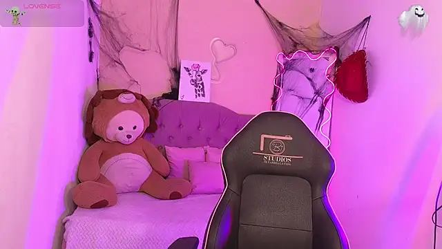 kissy tay online show from October 30, 2025, 11:41 am