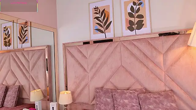 Snapshot of AmmberJones chatting on February 16, 2026, 12:04 pm AmmberJones online show from February 16, 2026, 12:04 pm