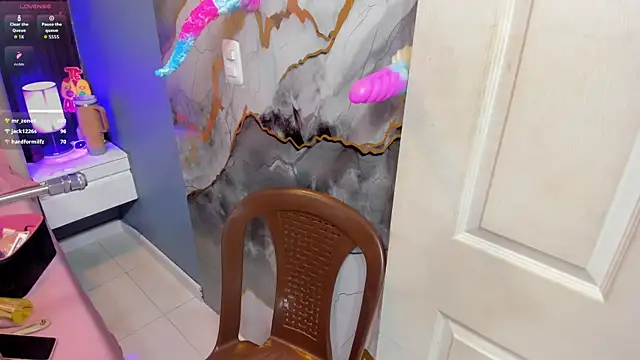 Snapshot of Sasha__moore chatting on September 25, 2025, 7:53 pm Sasha  moore online show from September 25, 2025, 7:53 pm