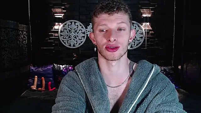 andrewxbi online show from September 9, 2025, 11:30 am