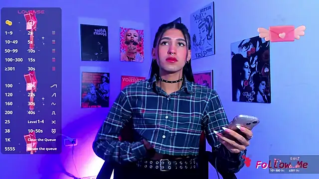 Snapshot of SkylerBennet chatting on March 22, 2025, 1:22 am SkylerBennet online show from March 22, 2025, 1:22 am