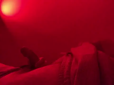 Snapshot of matastoro chatting on March 21, 2025, 12:29 am matastoro online show from March 21, 2025, 12:29 am