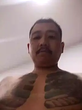 GuaofZa56 online show from March 20, 2025, 6:41 am