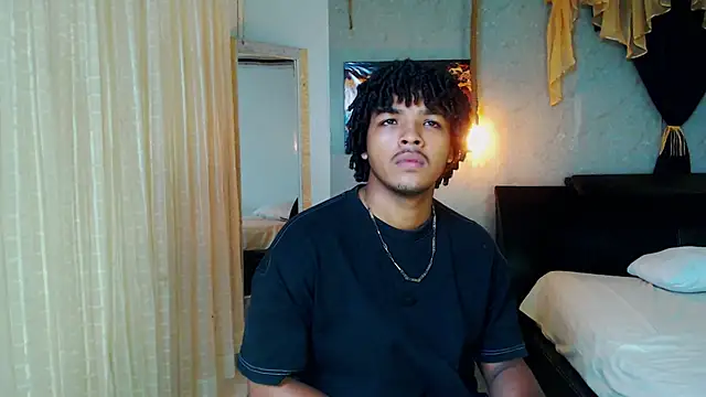 Snapshot of black_king_241 chatting on October 1, 2025, 3:00 am black king 241 online show from October 1, 2025, 3:00 am