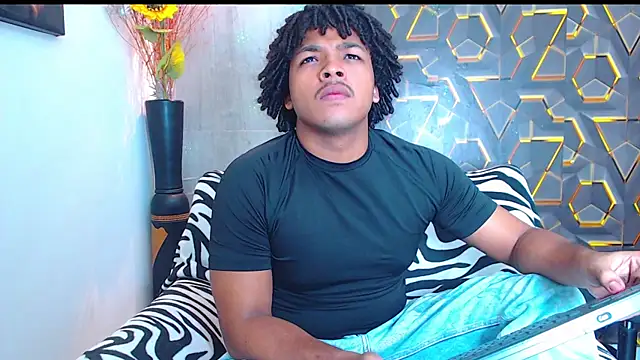 Snapshot of black_king_241 chatting on September 22, 2025, 3:45 am black king 241 online show from September 22, 2025, 3:45 am