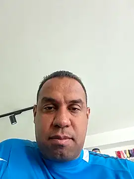 elnegro707070 online show from March 1, 2026, 4:40 pm