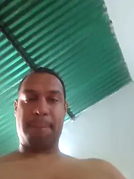 elnegro707070 online show from November 30, 2025, 12:50 pm