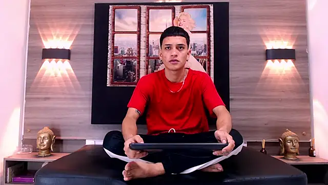 Snapshot of Matt_Ruso chatting on October 2, 2025, 9:07 pm Matt Ruso online show from October 2, 2025, 9:07 pm