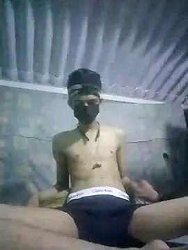 Snapshot of HannanKhan25 chatting on October 31, 2025, 1:08 pm HannanKhan25 online show from October 31, 2025, 1:08 pm