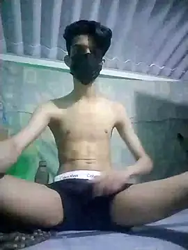 Snapshot of HannanKhan25 chatting on September 19, 2025, 7:51 pm HannanKhan25 online show from September 19, 2025, 7:51 pm