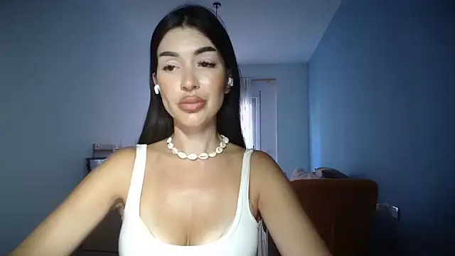 Bellavita  online show from September 18, 2025, 3:04 pm