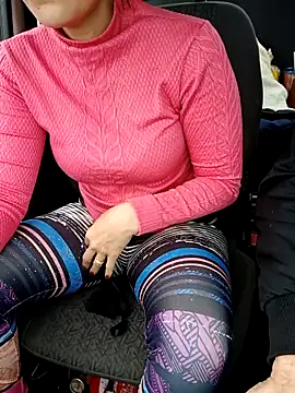 fuck couple69 online show from September 22, 2025, 4:35 pm