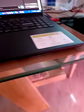 Alicia Montess online show from October 30, 2025, 10:39 pm