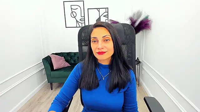 Snapshot of AllaYerty chatting on October 3, 2025, 11:23 am AllaYerty online show from October 3, 2025, 11:23 am