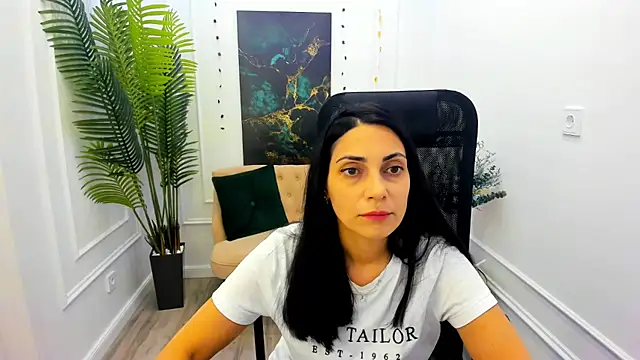 Snapshot of AllaYerty chatting on October 11, 2025, 1:01 pm AllaYerty online show from October 11, 2025, 1:01 pm