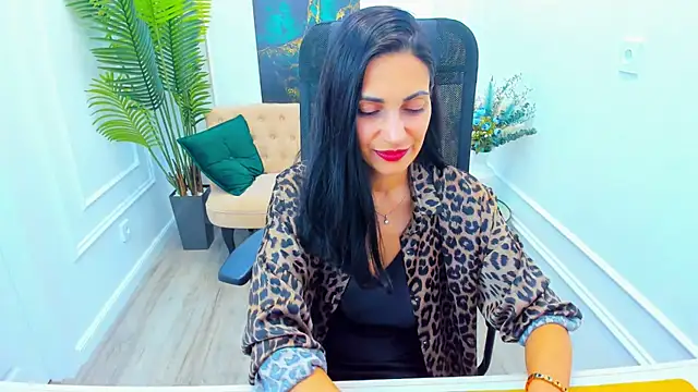 Snapshot of AllaYerty chatting on September 20, 2025, 4:50 am AllaYerty online show from September 20, 2025, 4:50 am