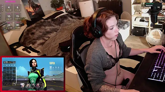 Horny Makima online show from October 9, 2025, 9:54 am