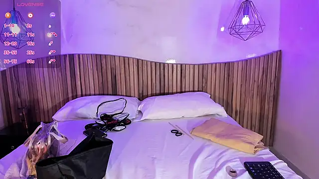 AlissaJoness online show from March 31, 2026, 11:45 am