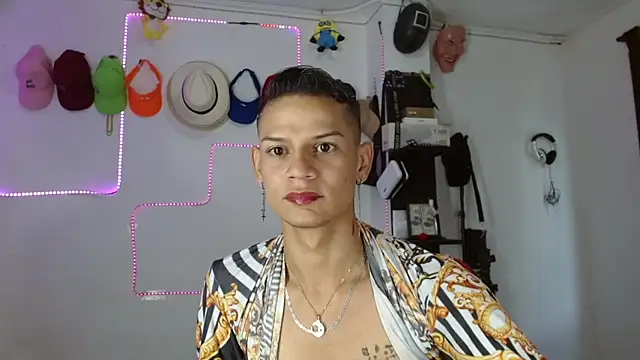 Snapshot of axce1_boy24 chatting on September 10, 2025, 6:40 pm axce1 boy24 online show from September 10, 2025, 6:40 pm