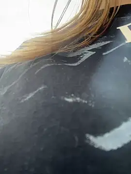 Baby  Otaku online show from March 4, 2026, 6:59 pm