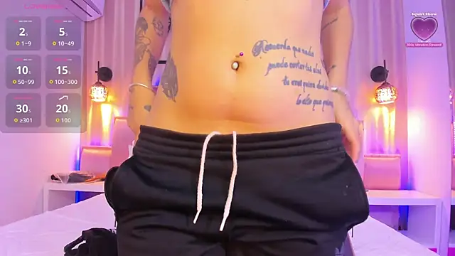 Snapshot of SamanthaAdele chatting on October 15, 2025, 11:29 am SamanthaAdele online show from October 15, 2025, 11:29 am